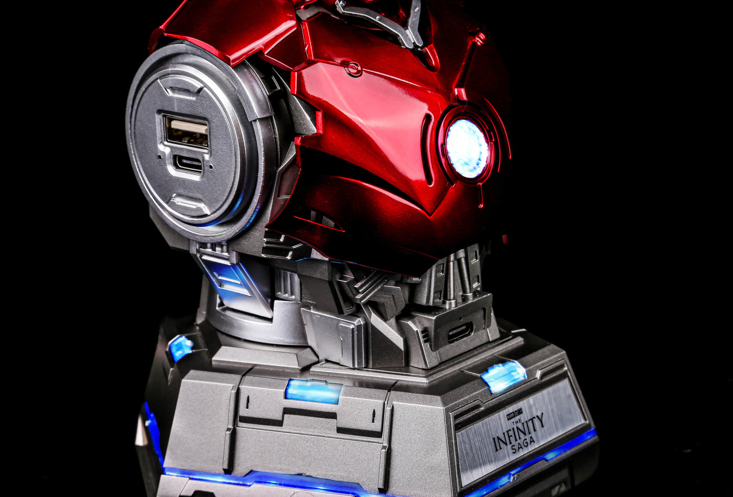 Killerbody Iron Man MK3 Bust Charging Station 3 in 1 Charger Stand